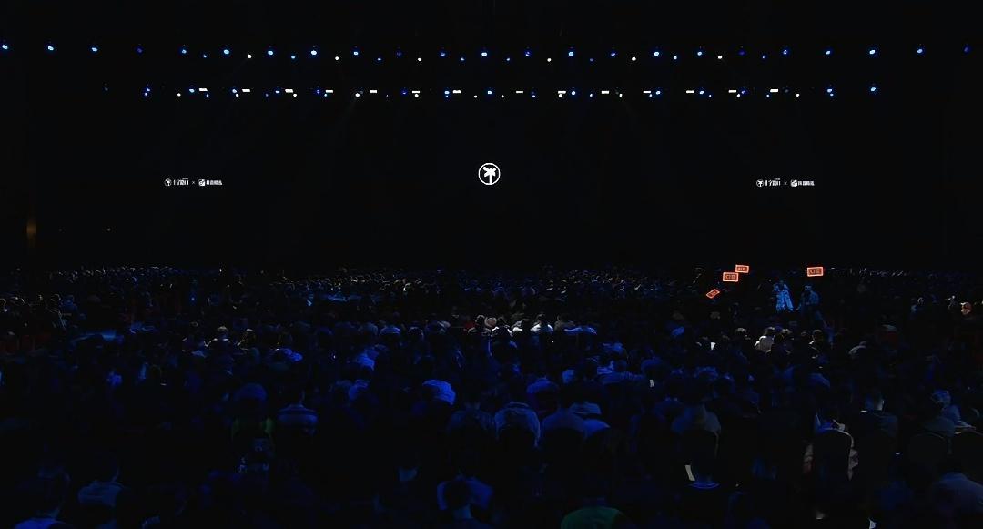 老罗，19:06啦，还不出来罗永浩科技春晚罗永浩迟到超40分钟