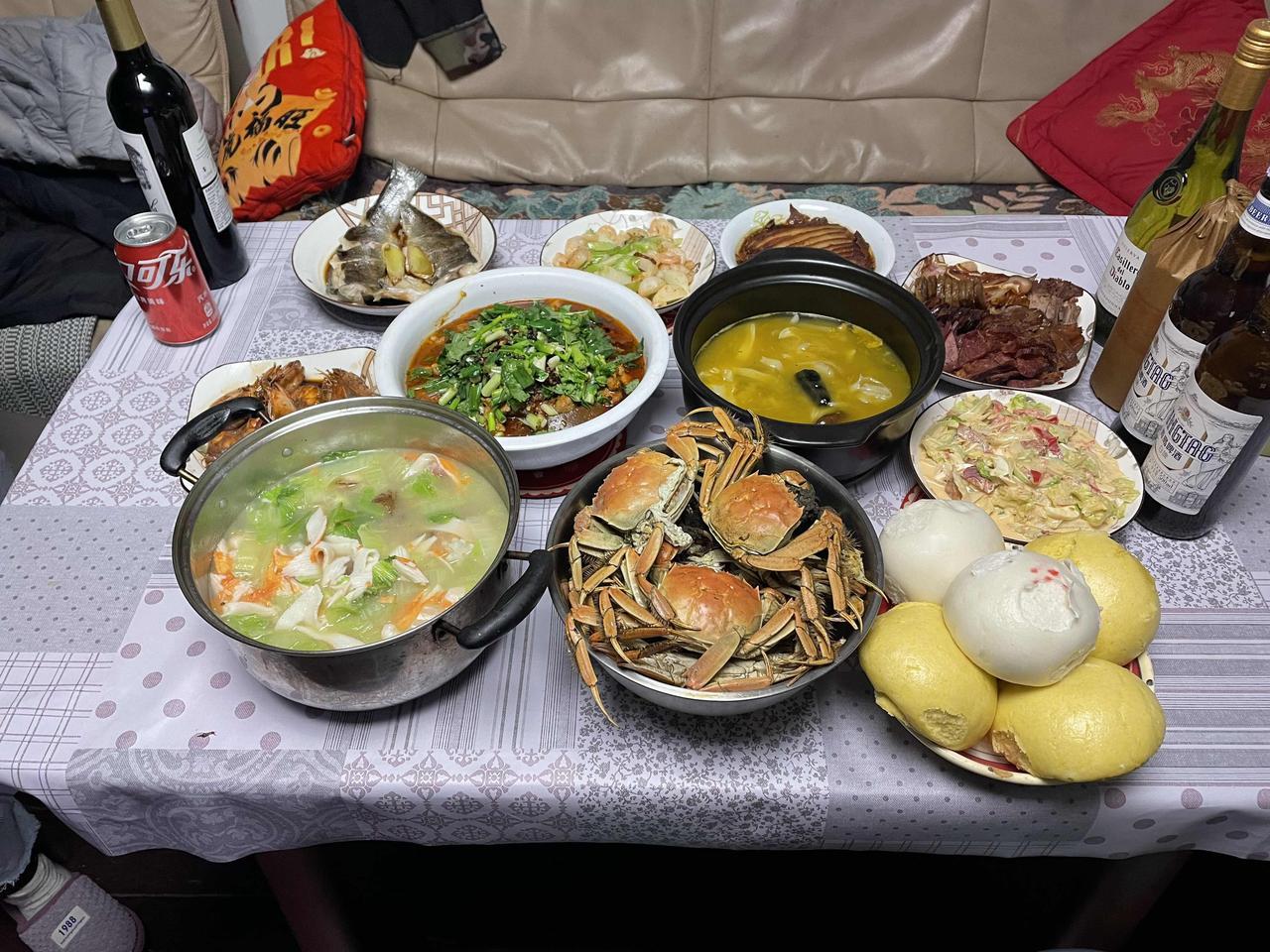 清淡饮食的3大误区，别越吃越虚1.清淡不是长期只吃蔬菜，和主食，那样会导致