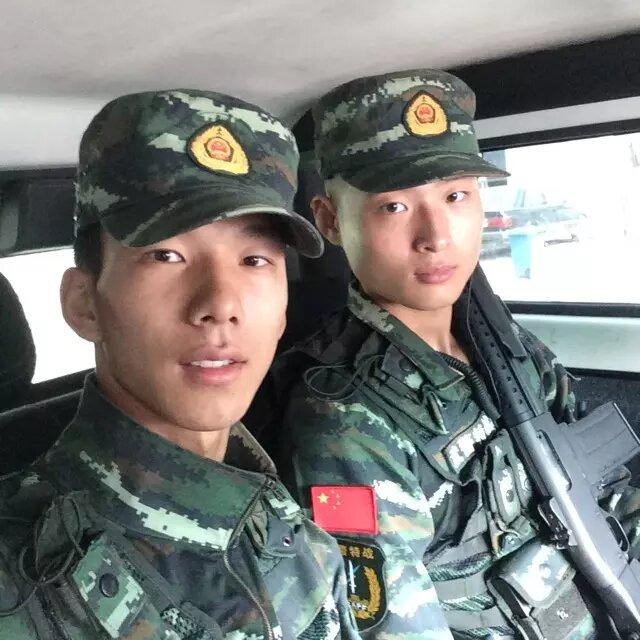 改编，再见，武警特战，以后是武警机动了！至此再无特战队，再见已是机动人...