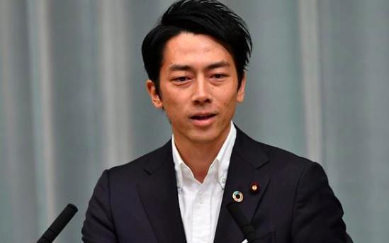 日本拼命武装自己，对中国换了一种打法，不求取胜只求“上桌”最近，日本防卫大臣