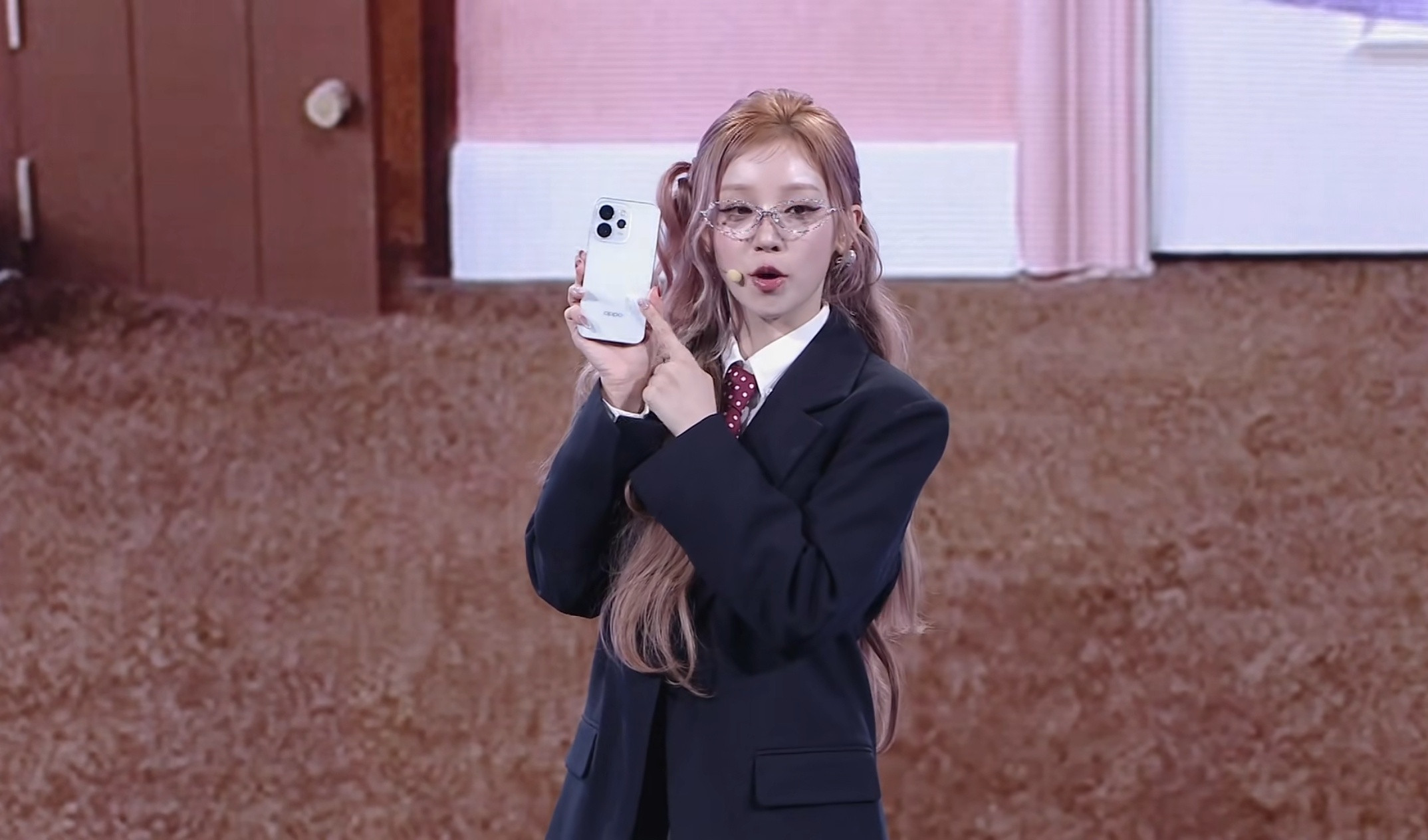 宋雨琦业务能力可以啊，讲得很不错了