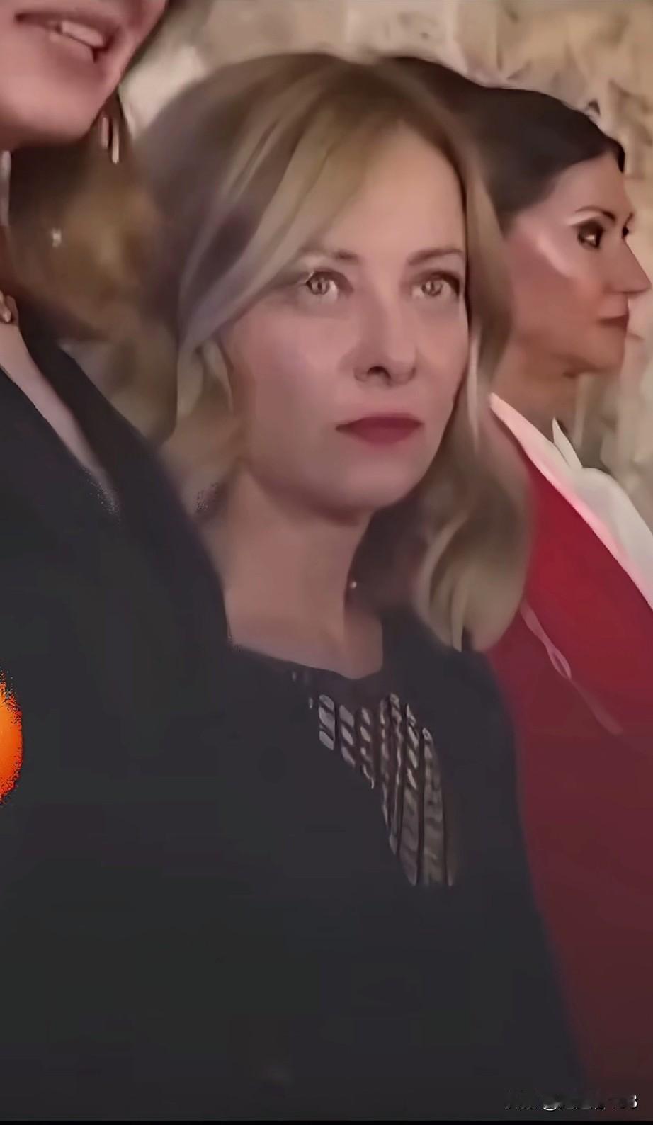 梅洛尼这是明显吃醋了！