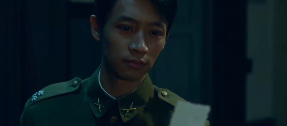 聂曦和阿美之间，唯一的矛盾就是孩子的去留。聂曦知道自己和老师处境困难，面对的形