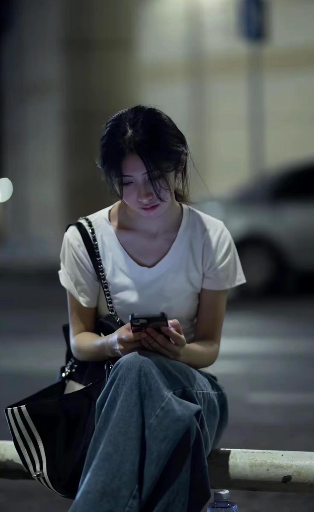 建议女孩子在婚前最好不要同居！我有一个外甥女28岁，长的很出众，每次相亲，