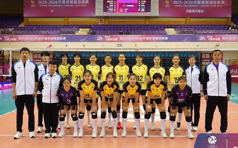 杨涵玉13分！郭湘玲11分！李晨轩10分！山东女排3-0客场作战战胜河南女排。三