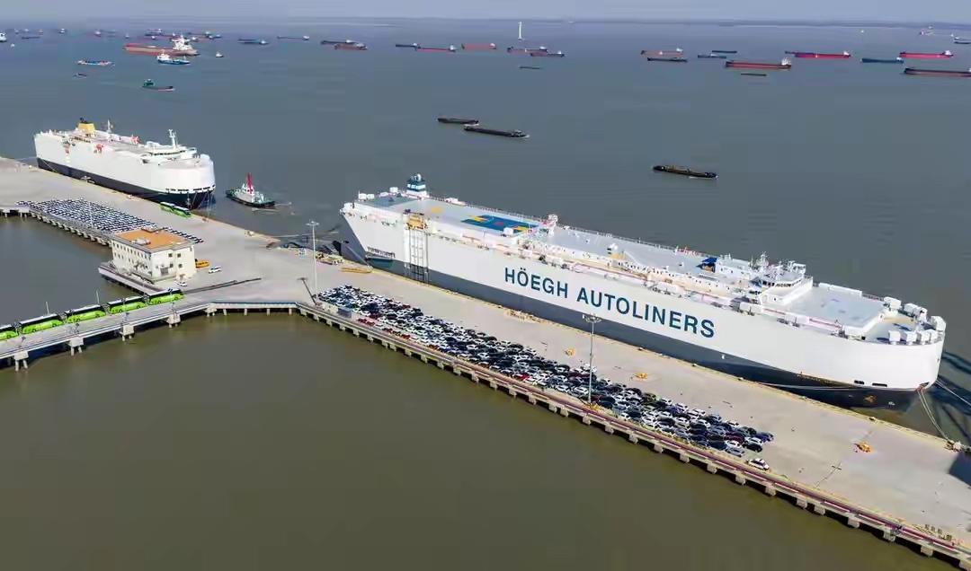 是整个中国市场的持续承压。这个账怎么算，相信他们心里有数3月9日那天，马士基和