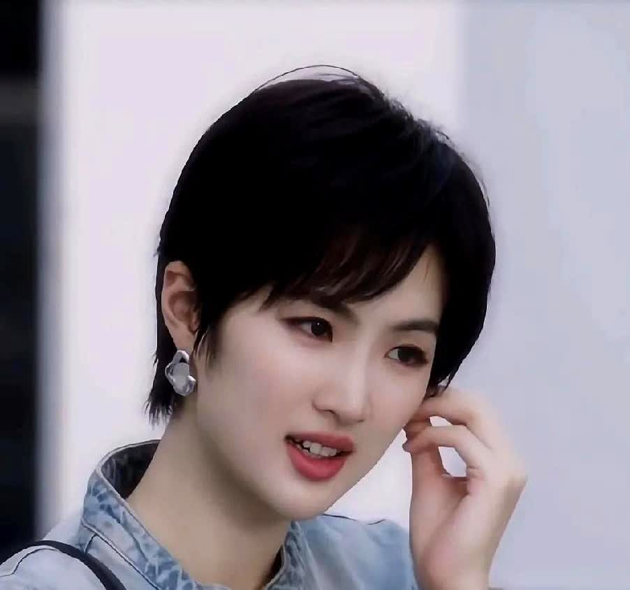 放心吧，姚安娜不会成为第二个那尔那茜，因为她就是二代里面真的是一股清流，