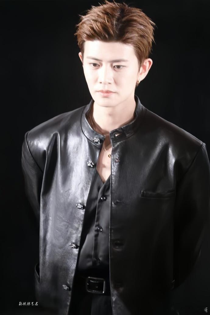 任嘉伦这话你都敢说任嘉伦为了不剧透把水搅浑，结果自曝陆千乔吃饭像吃💩？这波为了