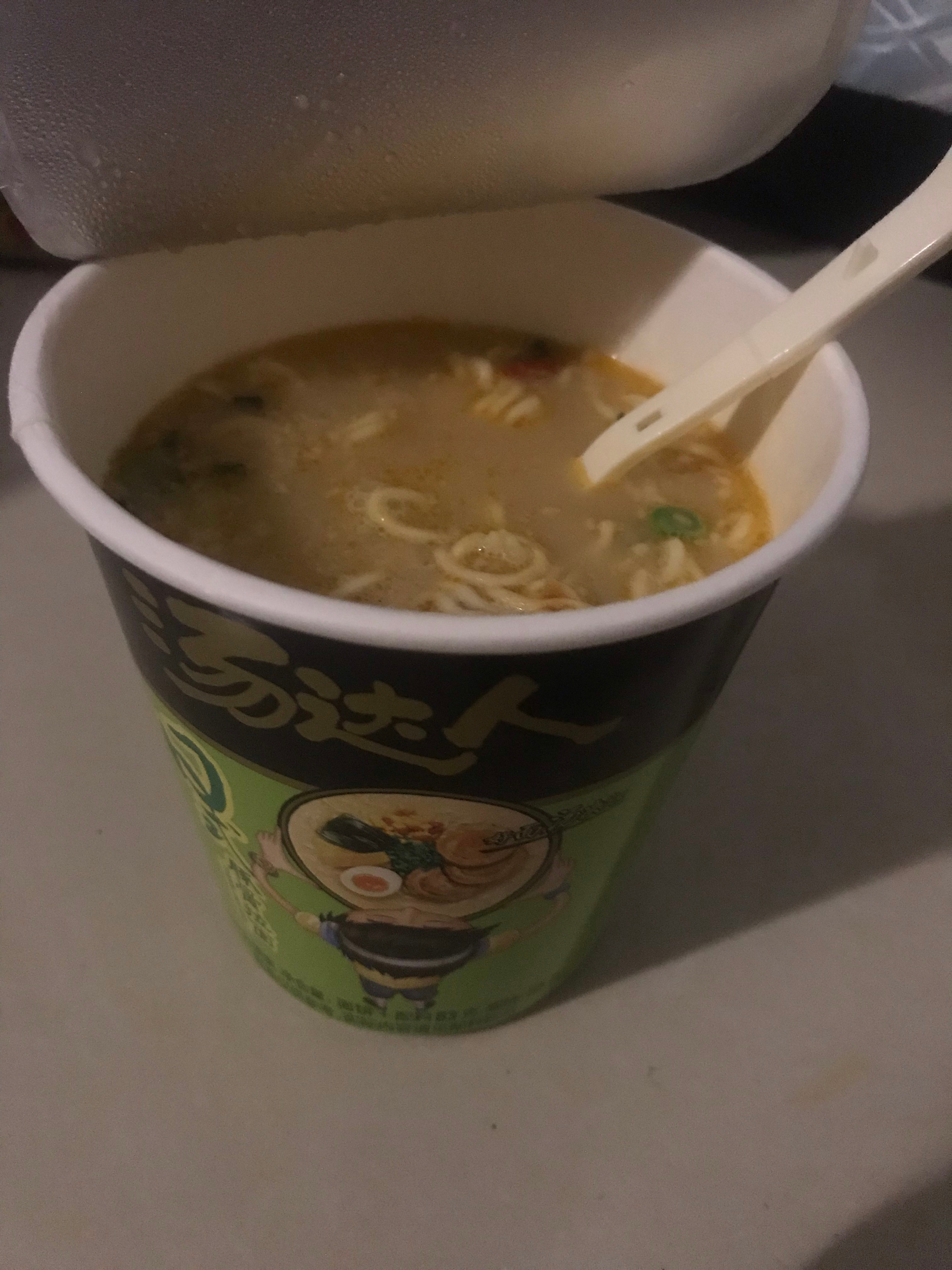 今天军训完了7天后返校就开学了