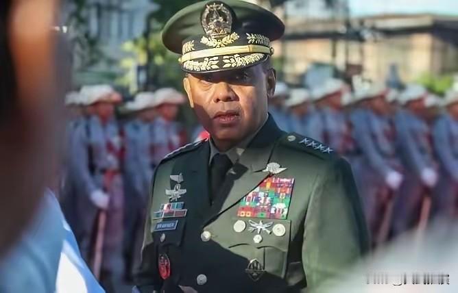 菲律宾军方曾表示，只要有一个菲律宾士兵，死在仁爱礁，就会引发美菲共同防御协议。