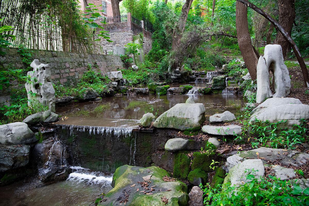 刚从济南回来，脑子里还满是这座城的模样实在忍不住想唠唠对济南的3点印象，每一点都