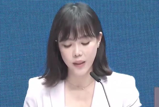 台湾毒油风波延烧，近日传出台“卫福部长”石崇良、“食药署长”姜至刚为此提出请辞。