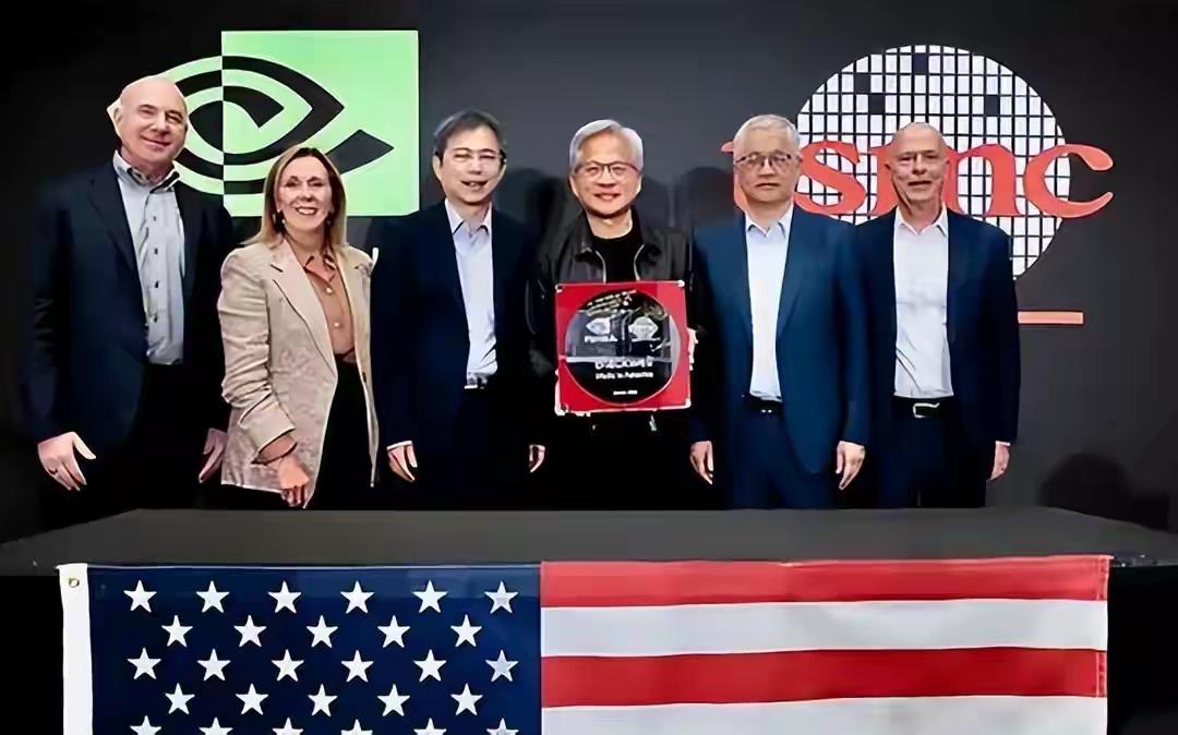 成本飙241%！特朗普急得跳脚，台积电慌到亏本，霸权算计终成笑话谁能想到，