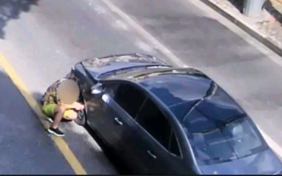 上海这事儿真让人惊掉下巴！闵行的网约车司机亚某，因为租车押金和账号的事儿，把车搞