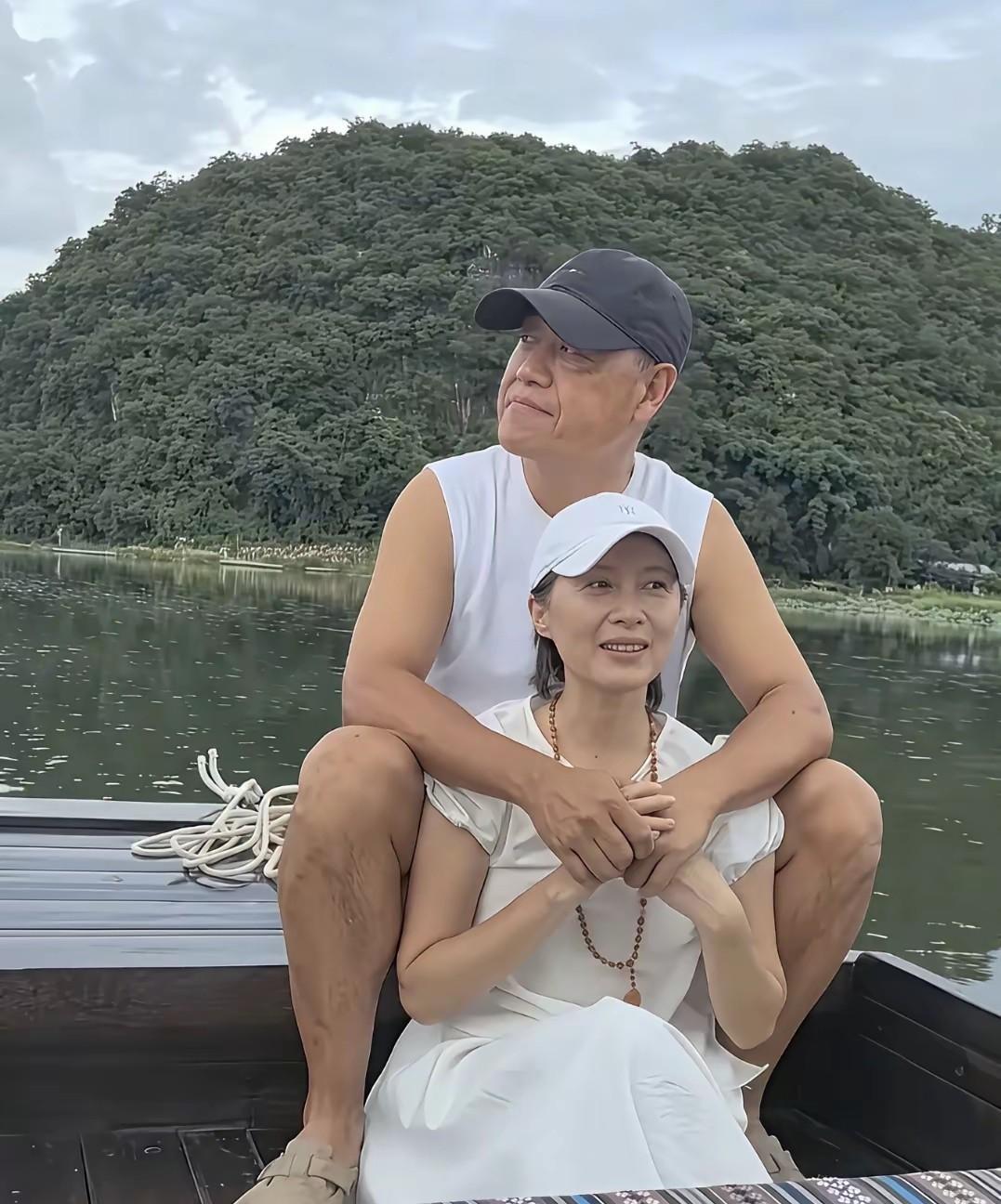 可云的扮演者怎么私下显得邋里邋遢的，可云的扮演者叫徐露，今年也有50岁了，看起来