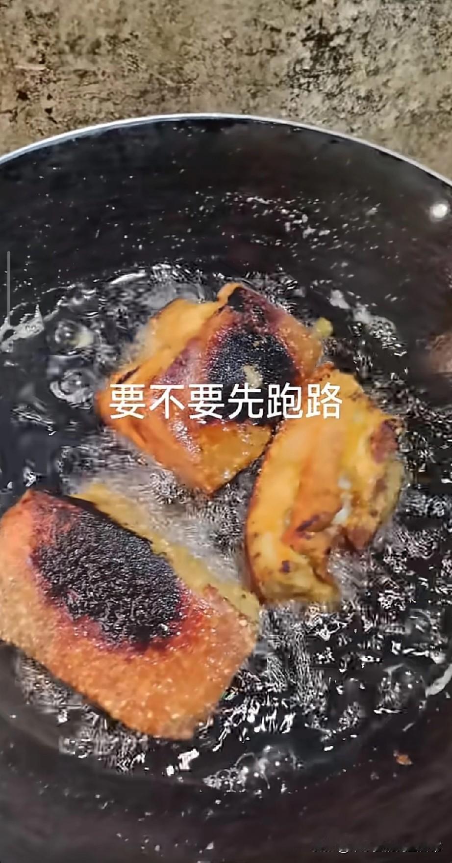 广西朋友炸年粽翻车，连夜跑路广东？广西朋友说要连夜出广东，我还以为是抢不到