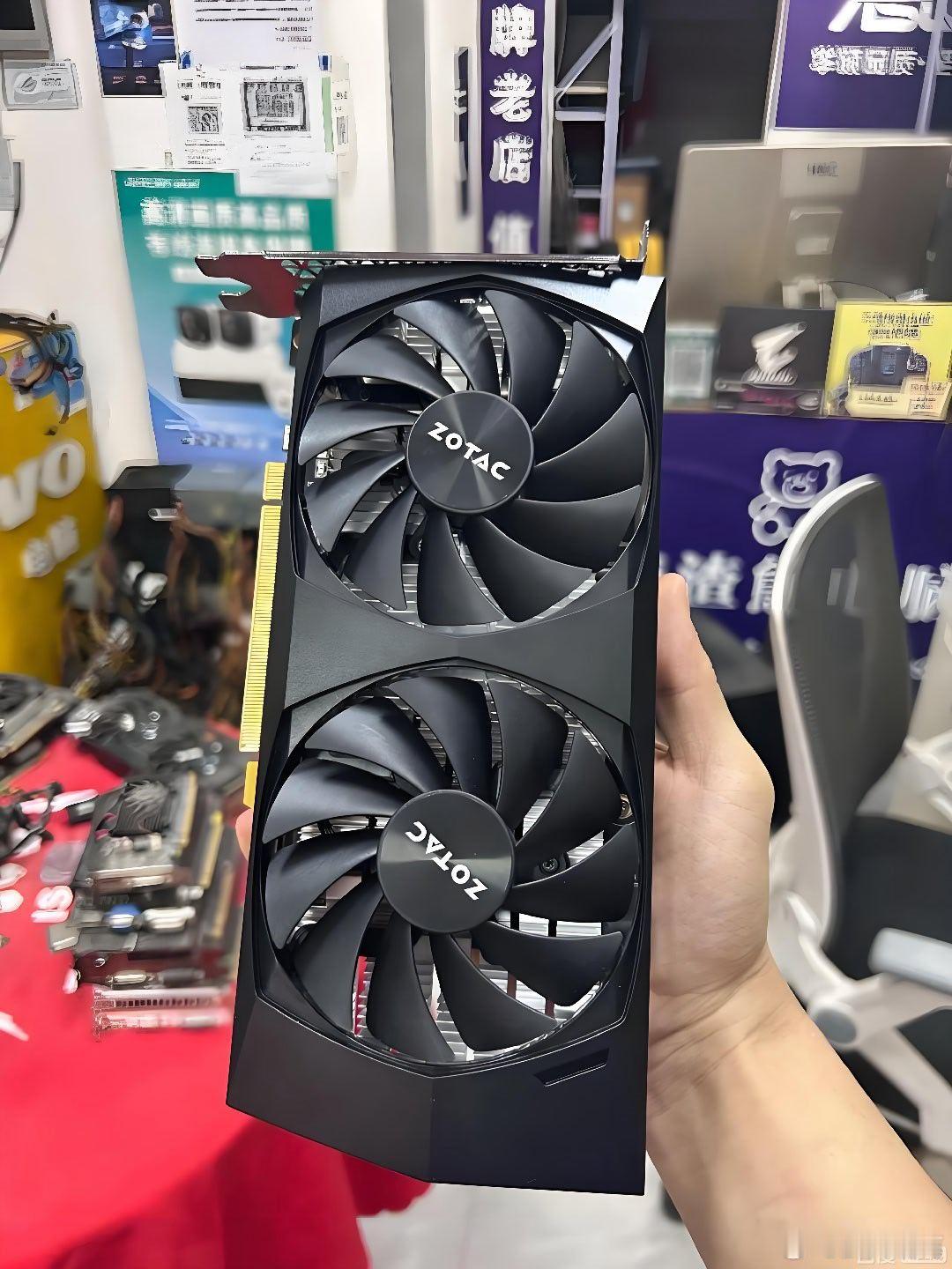 利润这么大，为什么华为不研发生产游戏显卡？我问了下deepseek。2025年，