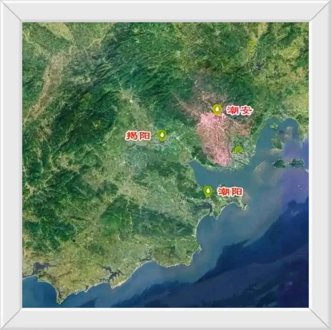 除这三个地方之外。你知道潮州在什么地方位置吗？//@多彩奶酪U:为何要加古，潮