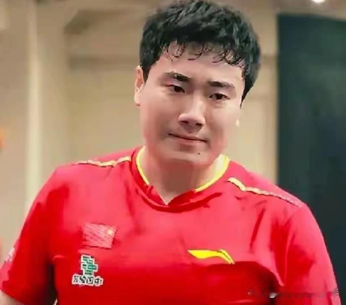 WTT多哈冠军赛男单1/16决赛：梁靖昆VS阿鲁纳。梁甜甜、梁满局、闲散王爷