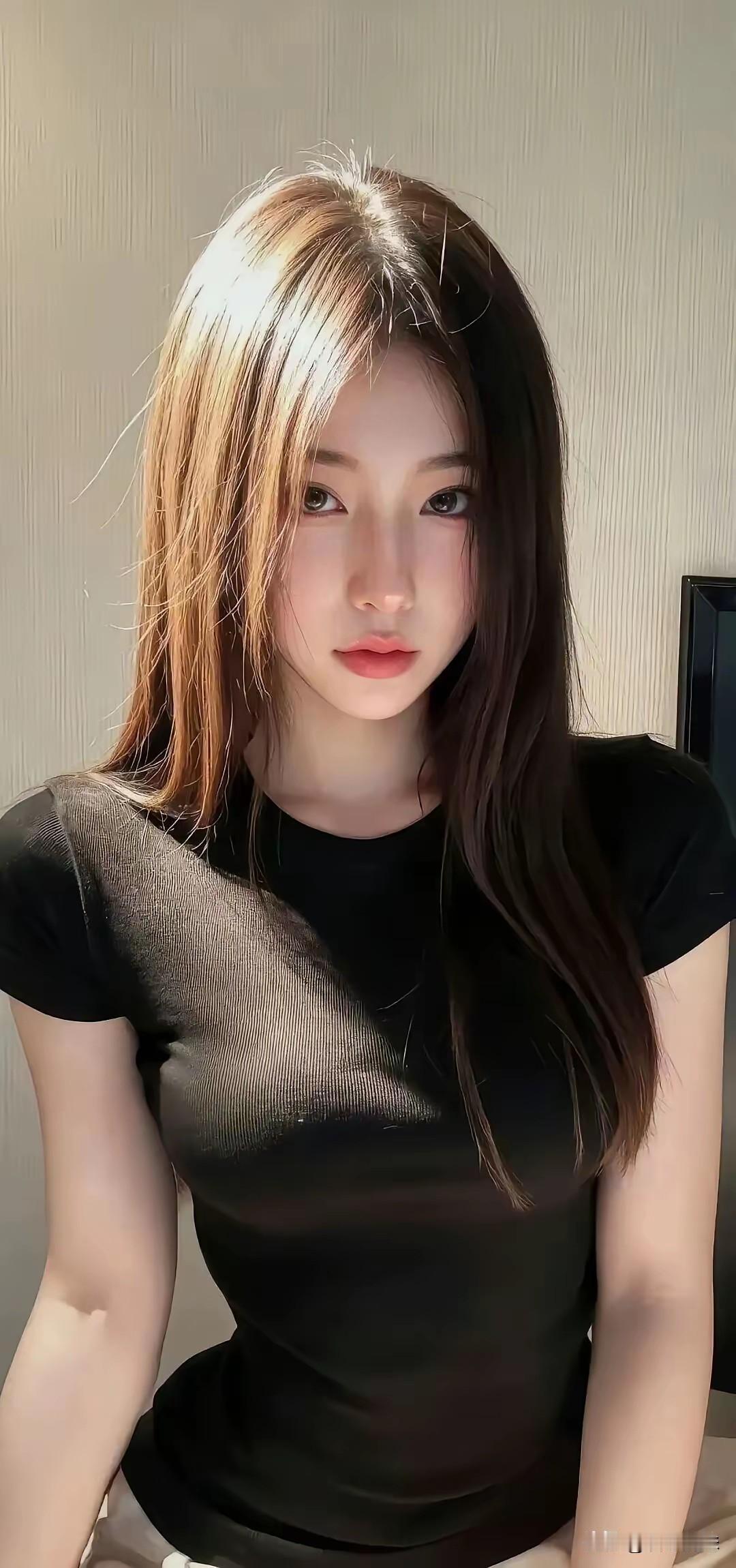 当你的内心比任何男人都男人：杀伐果断，勤奋自律，善于权衡，忍功了得。而外表比任