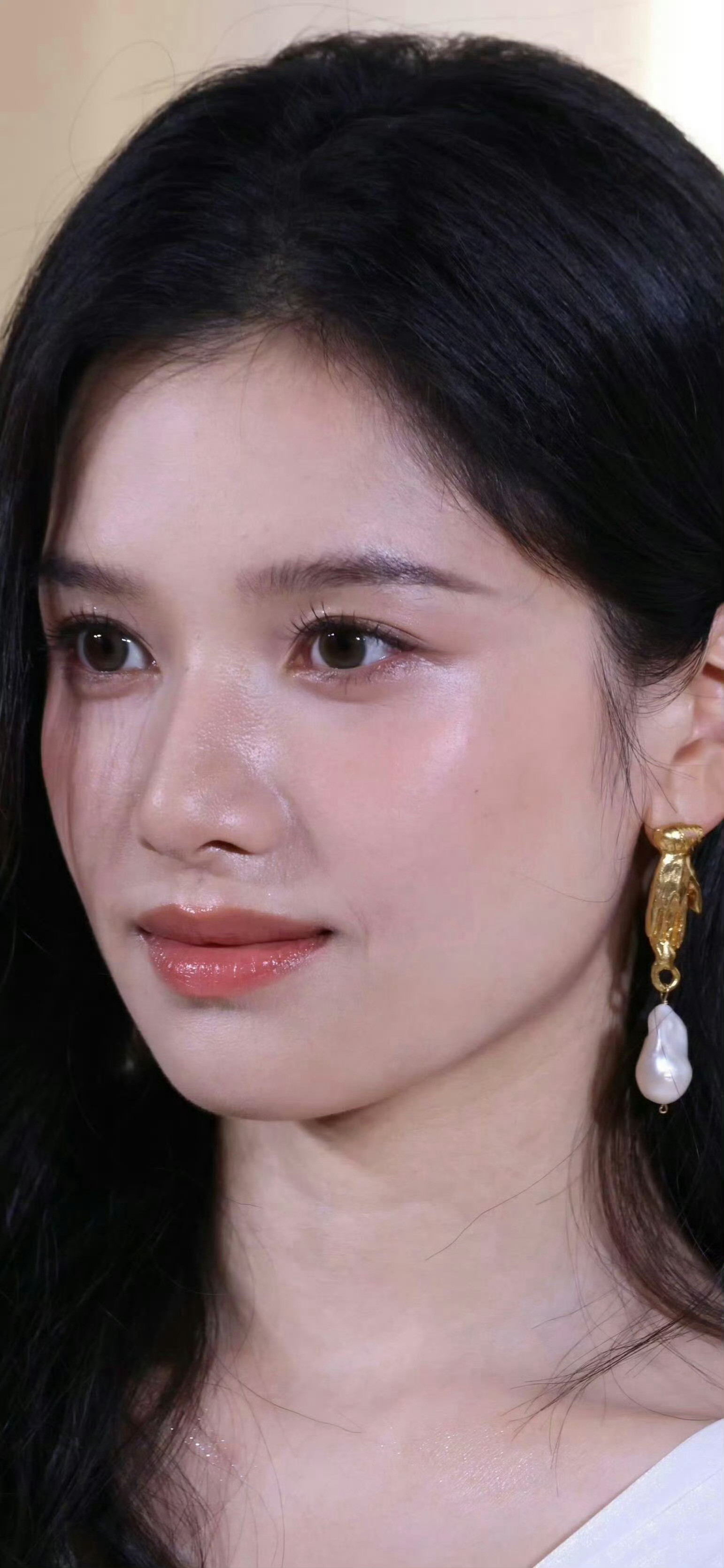 张婧仪x怼脸生图·极致细节​​​