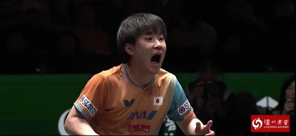 这下子，张本宇一家可真是颜面尽失！在今晚举行的混合团体世界杯决赛中，张本智和、张