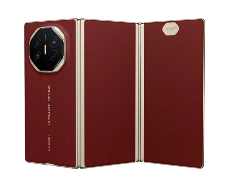 三星这款三折叠从折叠难度上看，对屏幕应力处理等，要低于华为三折叠的一内一外。他