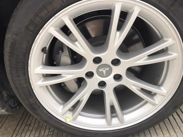 modely19和20轮毂选择建议20轮毂和19的我都试了我是19的长续航y，