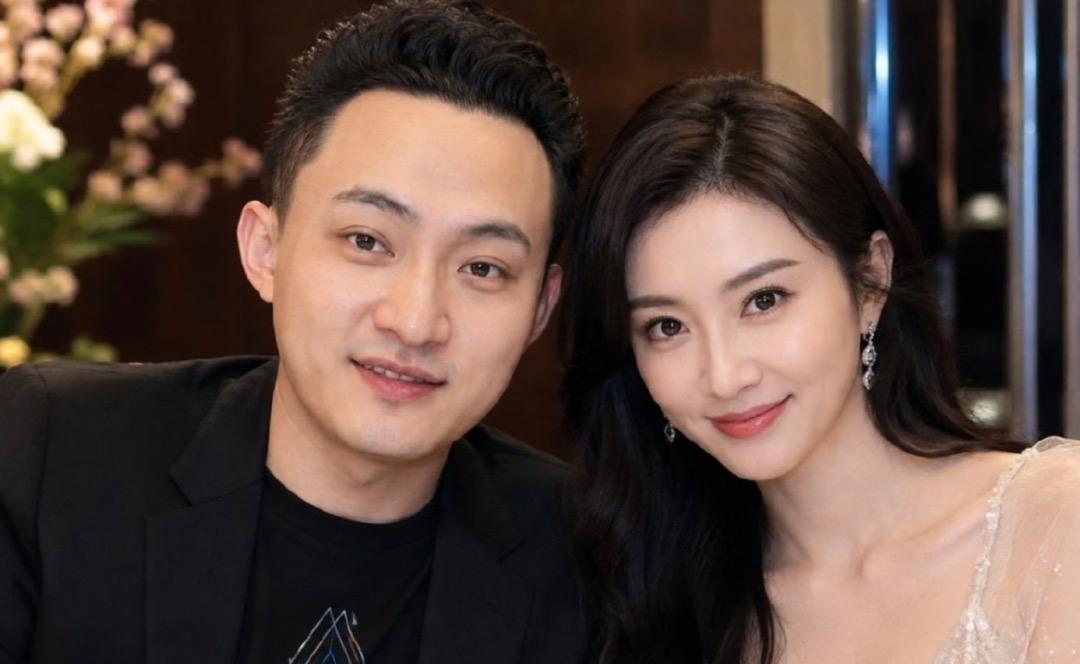 孙宇晨确实是个狠人！孙宇晨高中的时候，学习成绩并不好，如果按照他当时的分数来