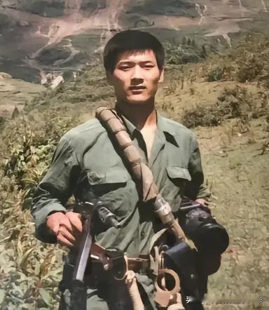 老山轮战一等功臣刘宗臣刘宗臣，山东济南人，原138师师直侦察连战士。198