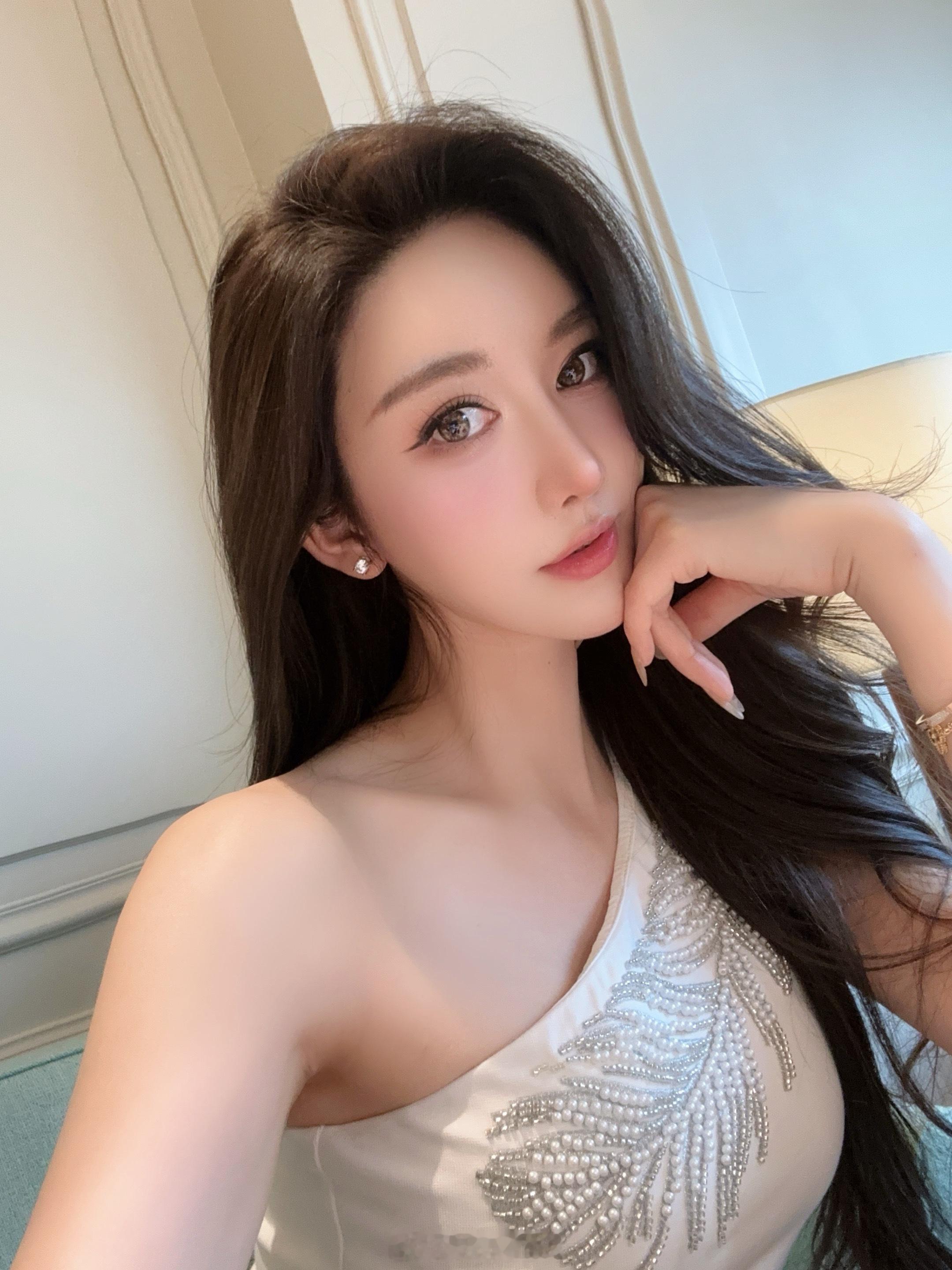 💐…​​​