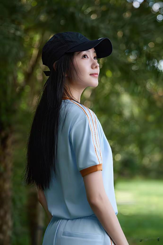 "灯子亮""两灯有芯（灯芯儿）"这是在电视剧 《主角》里，孙浩饰演的老艺人苟