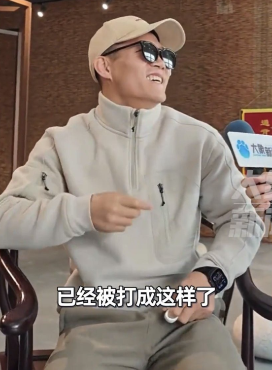 通背拳的师徒们，把流量拿捏的死死的，回来第二天就开始直播接受采访了，而且采访的地