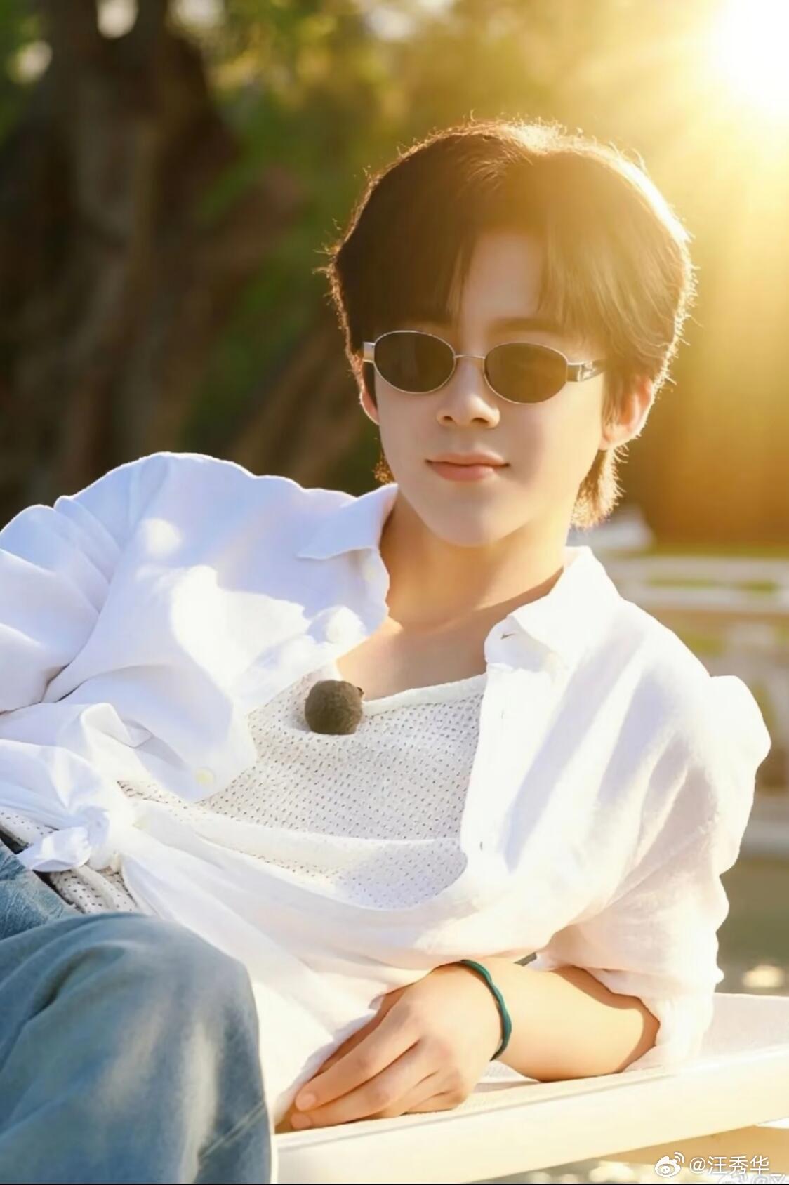 后面的问号和刘宇宁好配后面的问号和刘宇宁好配，主持人递梗，宇宁：这是出自…？？？