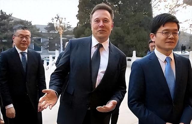 马斯克空降中国，不是造车！他盯上一个比芯片更致命的资源——电。可能很多人看到马