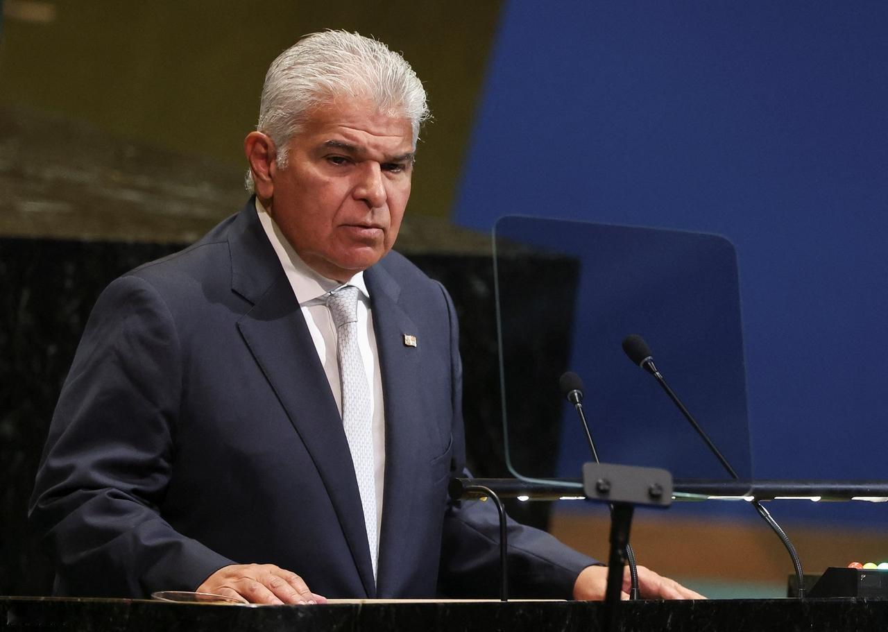 很多人好奇，一个依赖运河与贸易的拉美小国，哪来的勇气主动挑衅中国，答案藏在背后的