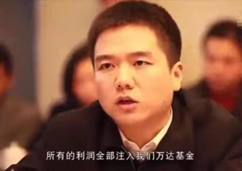 今天传出原来的网红县长徐刘蔚被查，而他被查是已经副厅级干部了，他之所以出名还是因