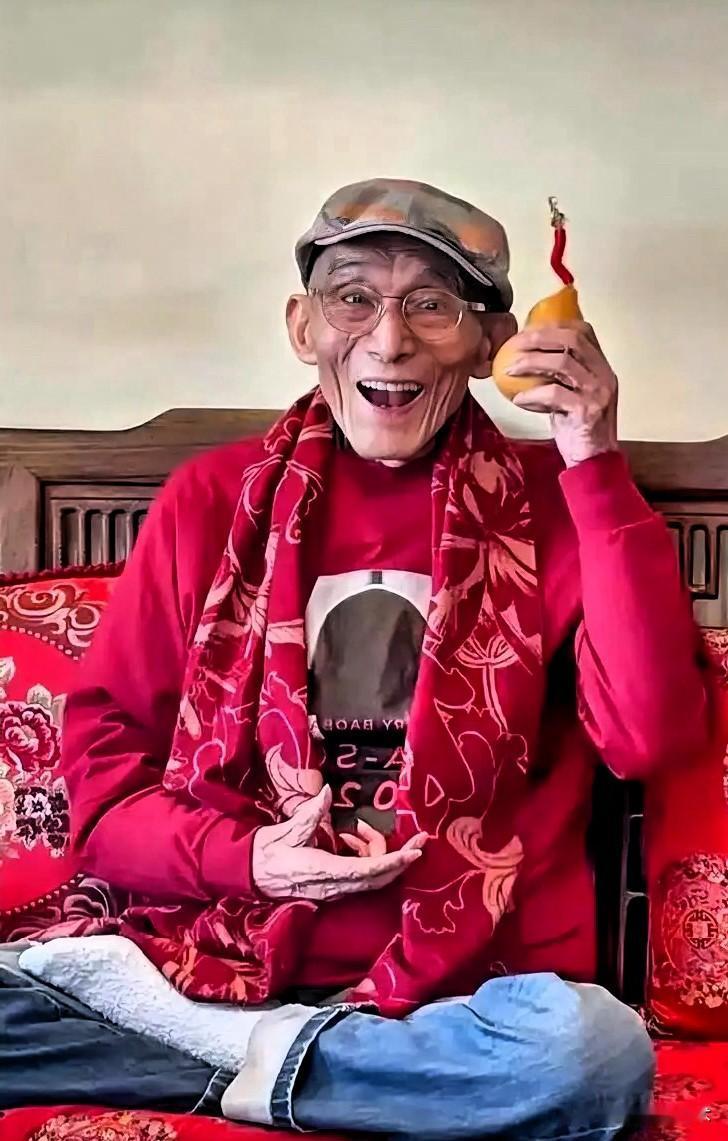 看了游本昌离世的消息我默默的做了三个决定：1.不和家人留隔阂。他女儿说，父女