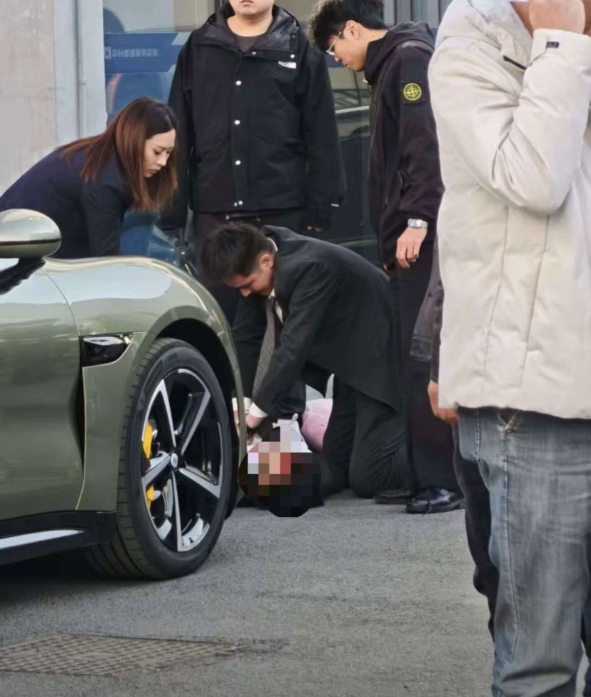 新能源车主真是“新手上路，惊喜连连”！12月15日下午2点左右，刚从4S店提的新