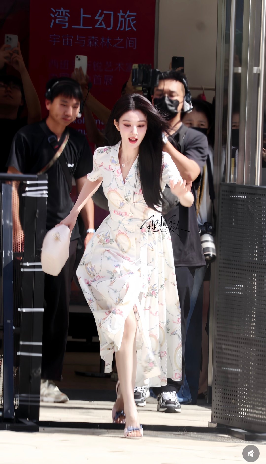 王楚然绊出神图绊这一下神图绝了简直美神降临！！！！！