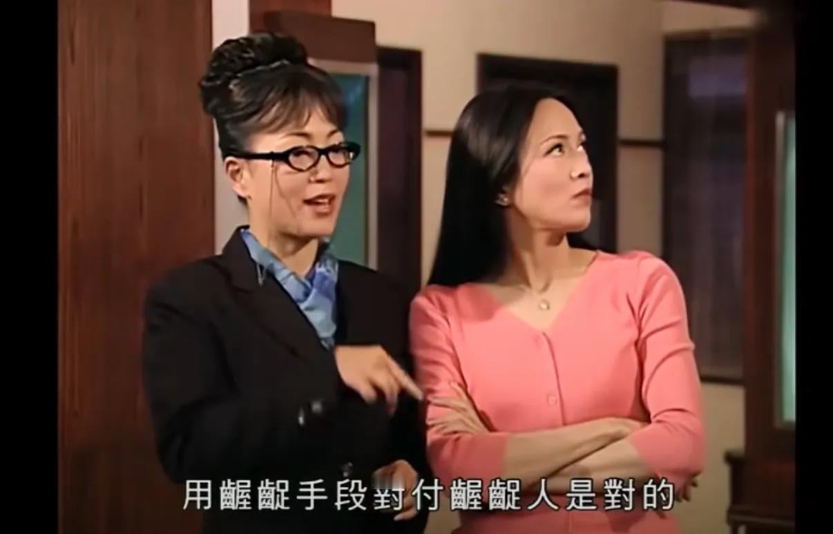 一堆人在短视频喊“高市早苗，你给我听着”，怎么？她是玩视频号还是抖音，听得懂中文