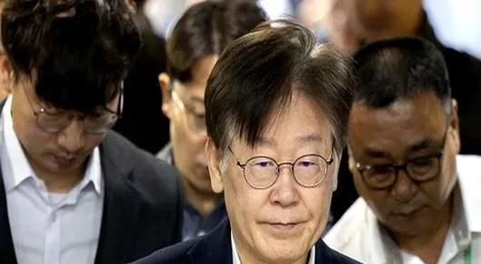 韩国政坛变色龙——李在明，当选后直接诋毁东方大国，把一个人的狭隘演绎到了极致，不