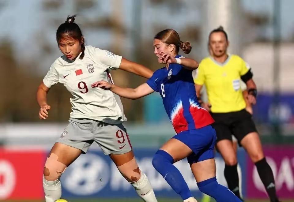 中国女足为什么就比男足强呢说中国女足比男足强，那是以前了，而现在中国女足的水平比