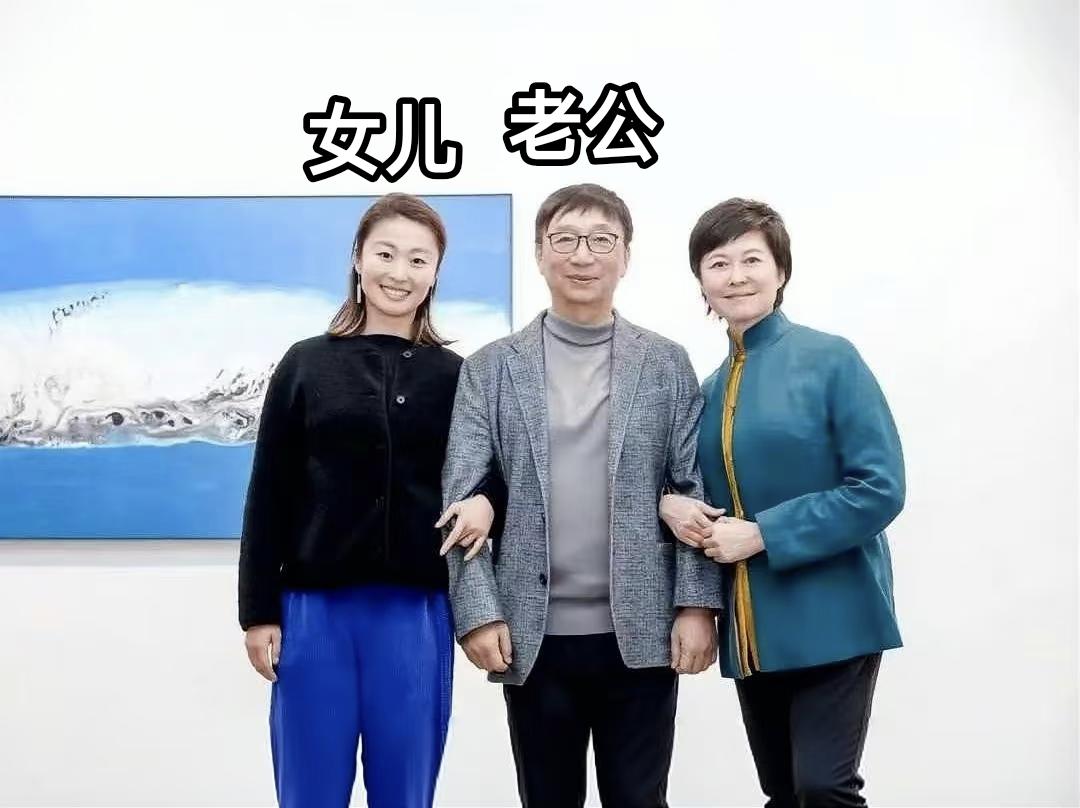 敬一丹这一生很圆满了，做了最爱的工作送走了高寿的母亲，跟老公恩爱一辈子，看到