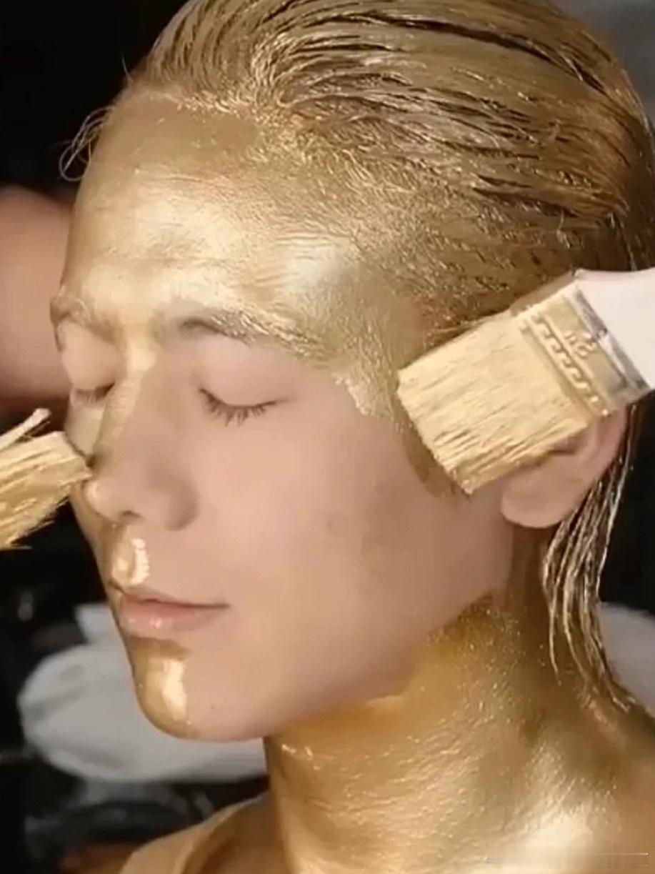 这张脸不演戏那真是暴殄天物了丁真珍珠的十八铜人有点东西啊​​​