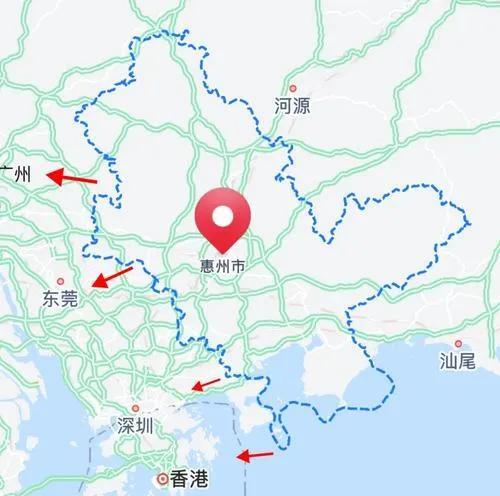 惠州其实地理位置很不错的，挨着广州、挨着东莞、挨着深这样么多大城市，距离香港也很