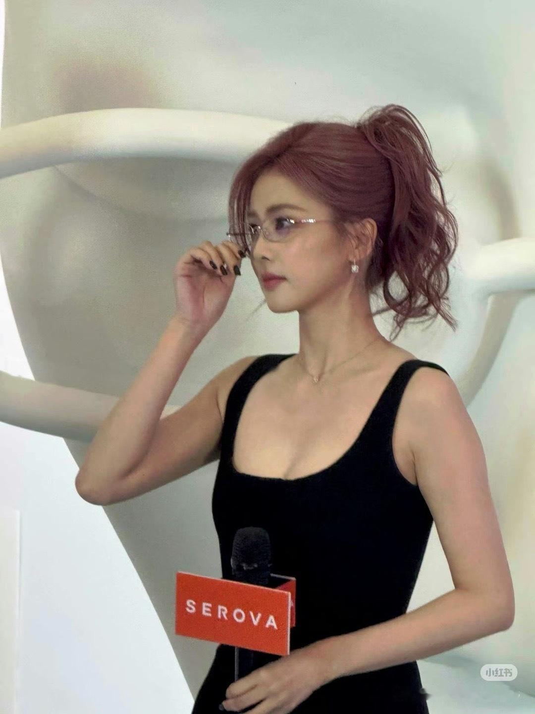 白鹿活动现场生图，这状态如何评价？​​​