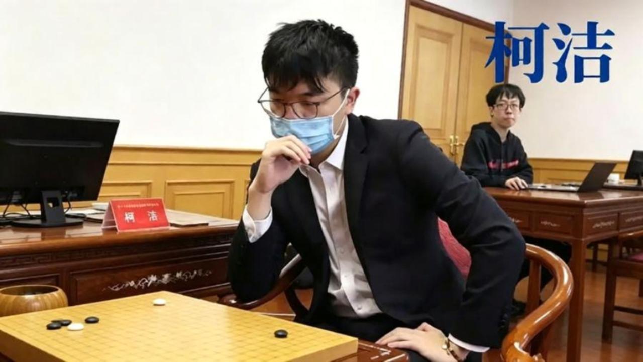 柯洁没来，卞相壹替韩国把戏唱足了烂柯杯这本该是中国主场秀，结果演成韩国四强专场