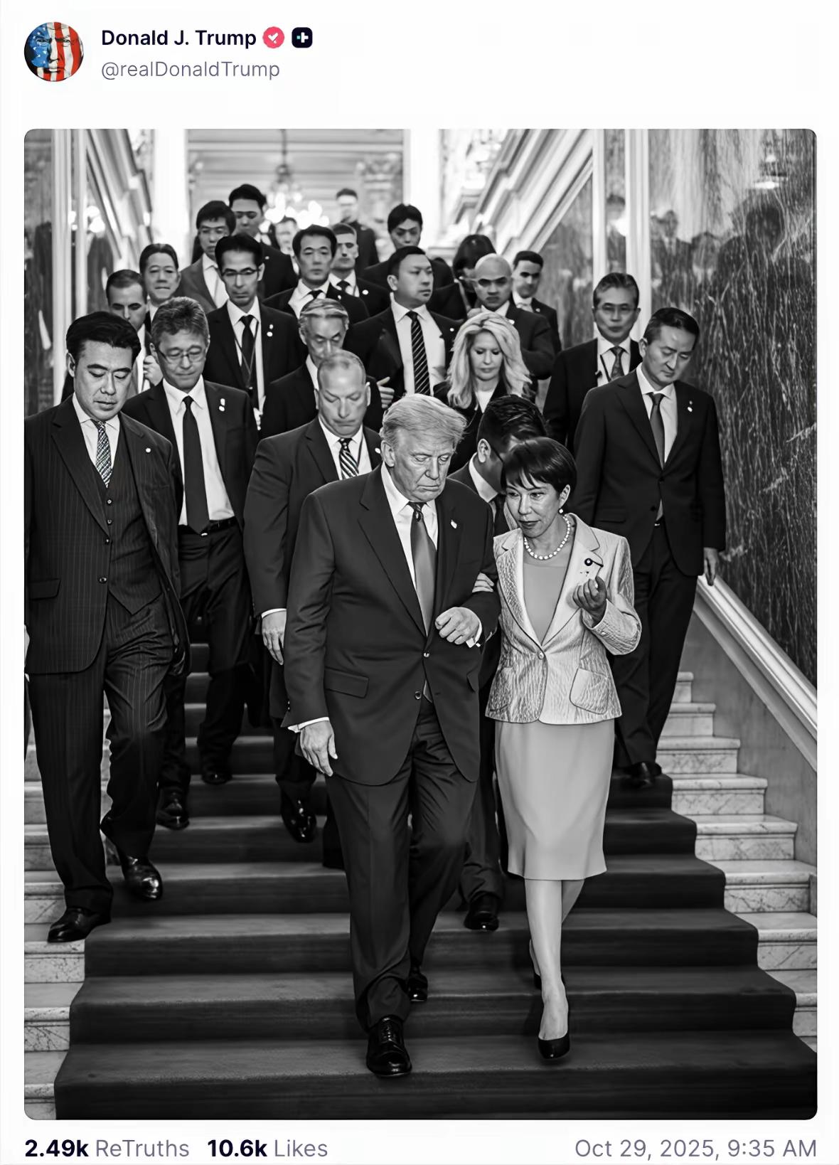 日本网友对“媚美”愤怒了！日本首相为了讨好美国，想了各种办法，各显神通：高市