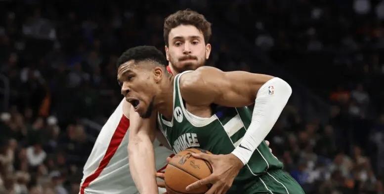 火箭这是决心要争冠了啊！根据NBA记者肯特的报道，在字母哥的竞争当中，火箭希望